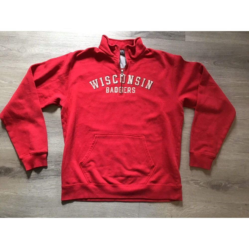 Wisconsin Badgers Sideline Gear 1/4 zip pullover sweatshirt with pockets red VTG